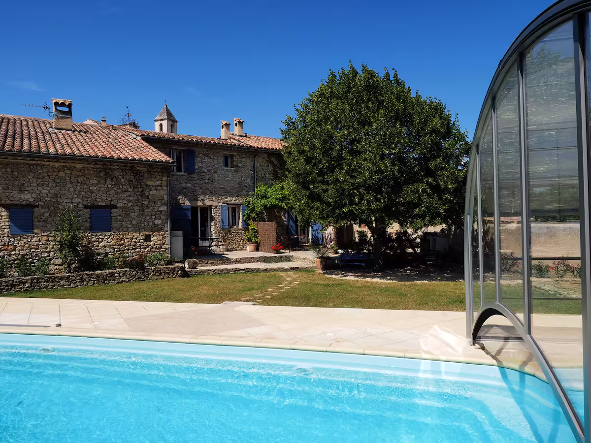 maison de vacances avec piscine